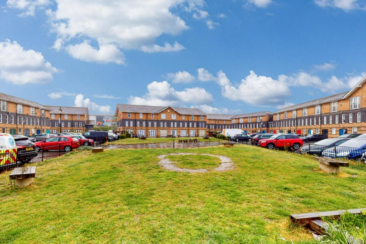 런던 Elegant 1Bed Flat With Parking 5 Min To Hackney Wick 아파트 외부 사진