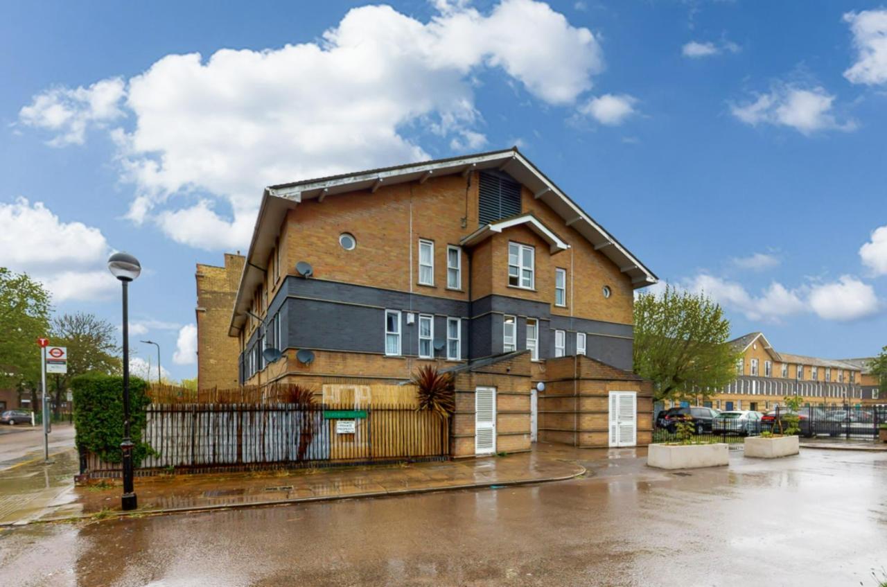런던 Elegant 1Bed Flat With Parking 5 Min To Hackney Wick 아파트 외부 사진